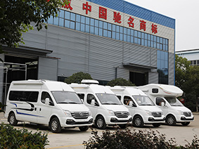 房車年審幾年一次？是不是每年都得檢？