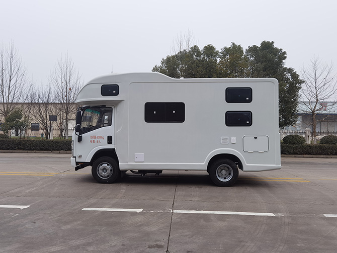 慶鈴五十鈴700P自動擋房車多方位展示圖3